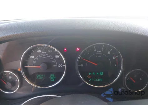 2011 Jeep Wrangler Unlimited Sahara z USA, uszkodzony, nr VIN 1J4BA5H15BL576551